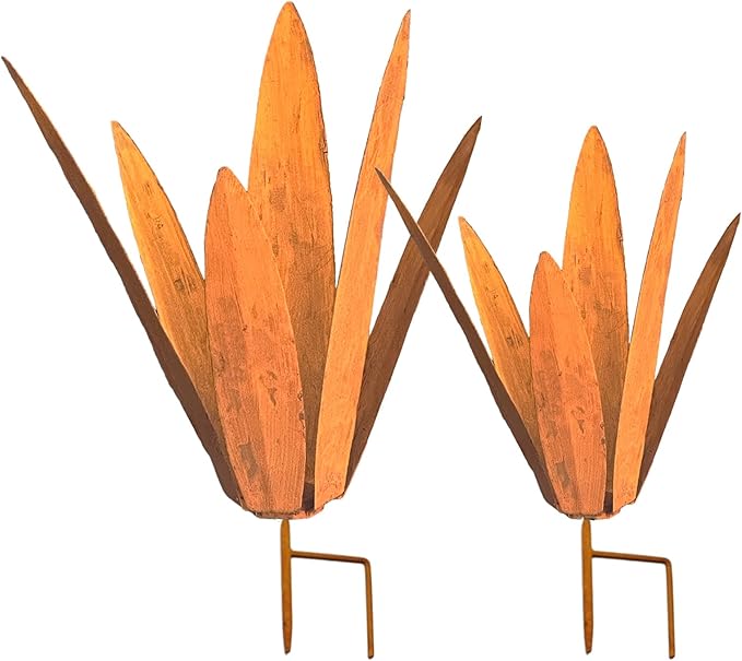 2 PCS Metal Agave Sculpture Decoration, Vintage Country Hand-Painted Sculpture DIY Metal Agave Plant, Home Garden Courtyard Lawn Outdoor Decoration (2pcs Rust Colored)