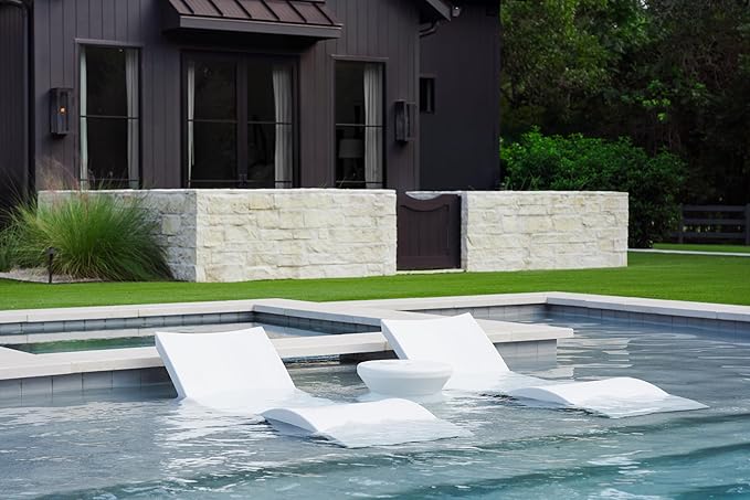 Ledge Lounger Oasis Bundle 2 Chaises + 1 Side Table no Hole