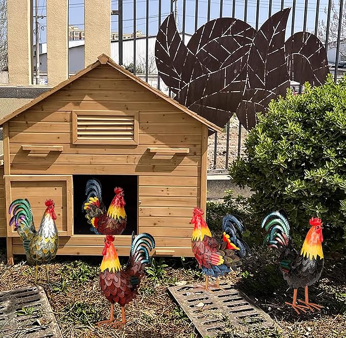 XONOR Metal Rooster Statues, Garden Chicken Decorations, Outdoor Chicken Sculpture, Metal Yard Rooster Artwork for Outdoor, Patio, Backyard and Home Kitchen Decoration (1pc, Red Brown)