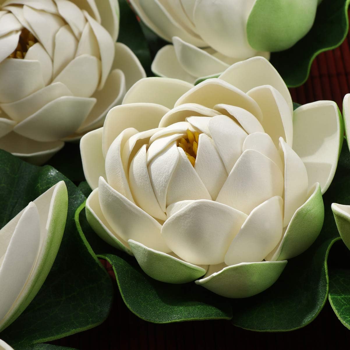 Healifty Artificial Floating Foam Lotus, Simulation Water Plants Ornament Lily Pad for Patio Pond Pool Aquarium Decor 6pcs