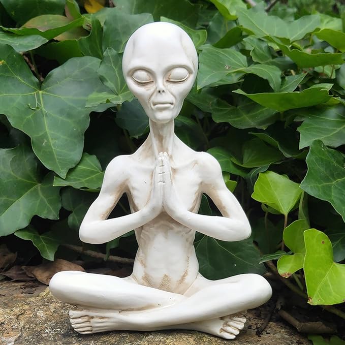 Wise Ailen Statue, Resin Medition Zen Yoga Alien Figure, Thinking Alien Sculpture for Home Indoor Outdoor Patio Lawn Yard Decor, 6.3" H