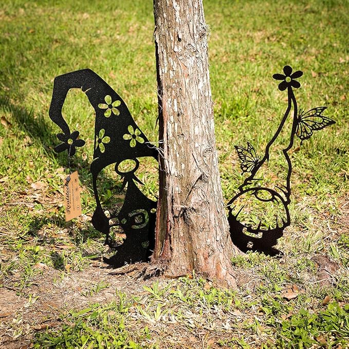 RealSteel Metal Garden Gnomes Outdoor – Steel 4 Pack Lawn Ornaments & Statues, Funny Yard Decor, Weatherproof Garden Decoration, Gift for Gardeners (Textured Silver)