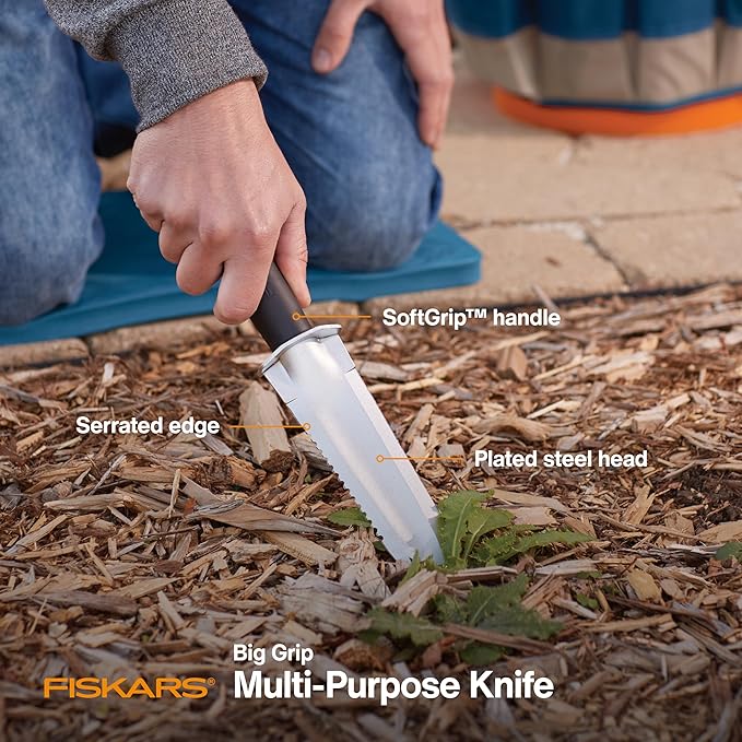 Fiskars Steel Garden Knife, Multi-Purpose Weed Puller Gardening Tool for Planting, Weeding, Digging, and Cultivating with Hanging Hole