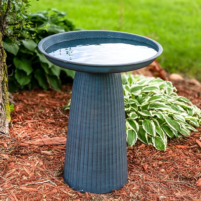 Sunnydaze Gleeful Garden Metal Bird Bath for Outdoors - Large Decorative Iron Birdbath - 23-Inch - Matte Blue