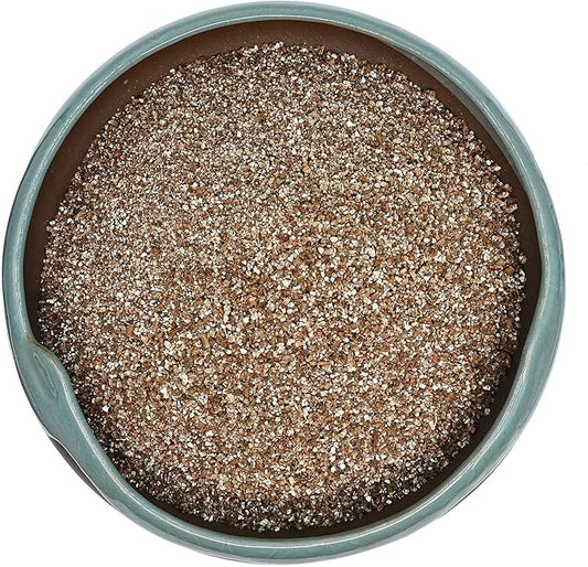10QT Horticultural Vermiculite Bulk, Organic Vermiculite for Plants, Course Grade Vermiculite for Gardening, for houseplants, for Mushrooms, to Maintain Soil Moisture and Plant Growth(2-4mm)