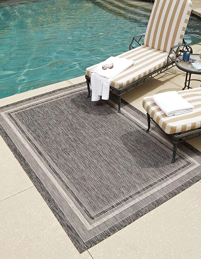 Unique Loom Outdoor Border Collection Area Rug - Soft Border (7' 10" x 10' Rectangle Black/Ivory)