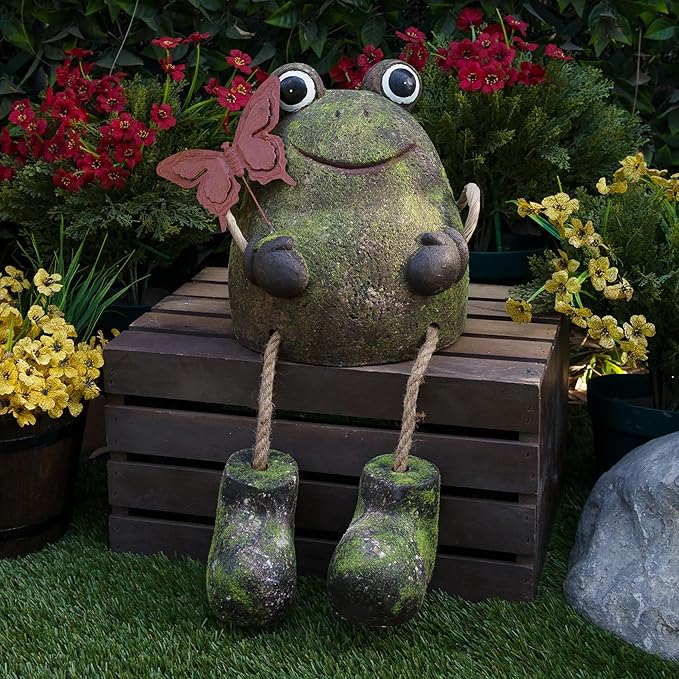 Alpine Corporation MCC836 Indoor/Outdoor Frog with Butterfly Garden Statue, Playful Frog Statue for Yard, 20" H, Green