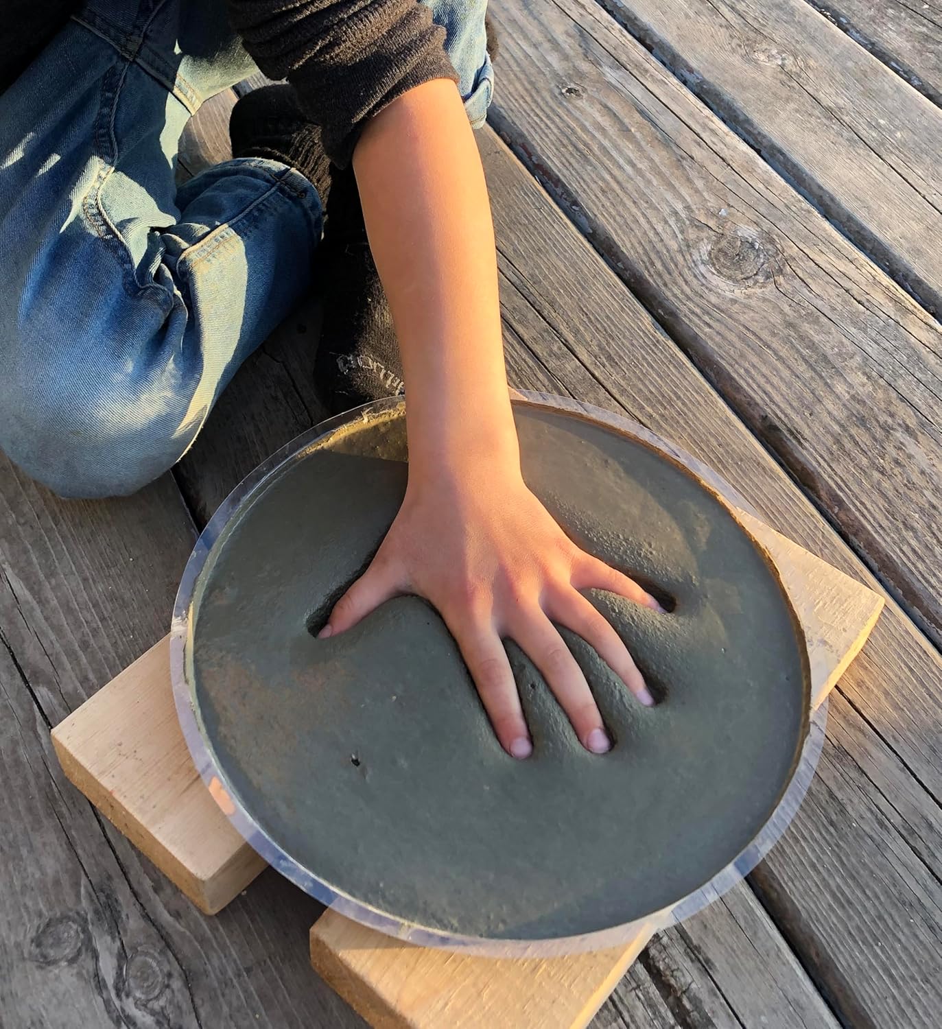 DIY Stepping Stone Kit with Color Pigment, Handprint Stepping Stone, Mother's Day Gift, Footprint Stepping Stone (10 Inch, Gray)
