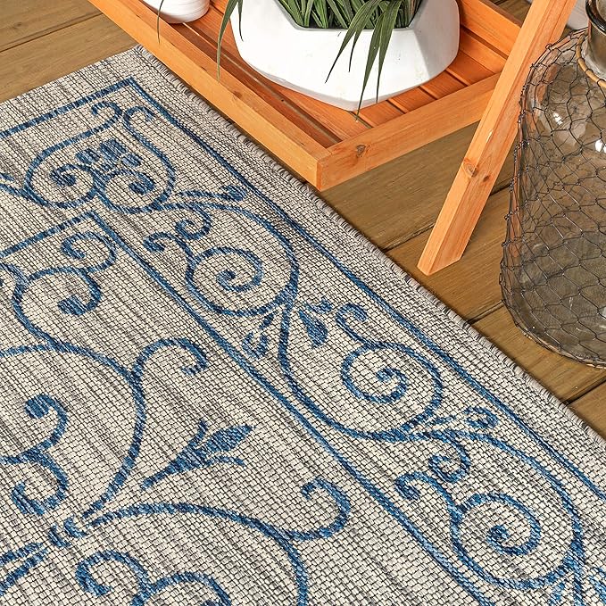 JONATHAN Y SMB106C-6R Charleston Vintage Filigree Textured Weave Gray/Navy 6' Round Indoor/Outdoor Area Rug, Pet Friendly, Non-Shedding, Stain Resistant, Easy-Cleaning for Backyard, Patio, Porch